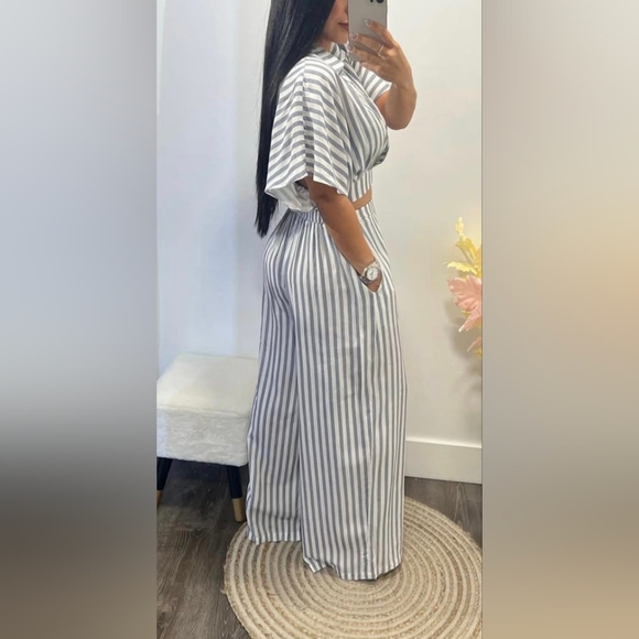 Striped Women's Pants Set - Picture 3 of 3